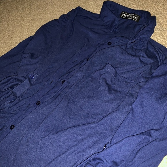 Almost famous 3/4 sleeve shirt. - Picture 3 of 8